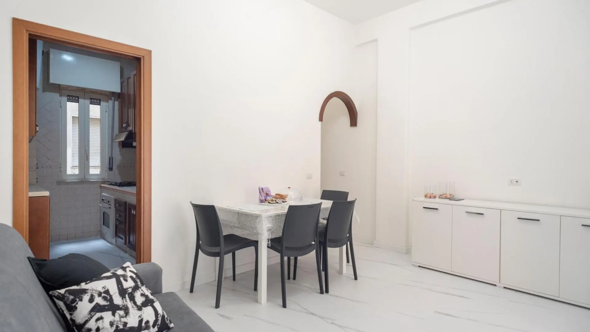 Sweet Home Q.S Naples