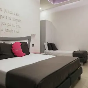 4* מלון Nunu